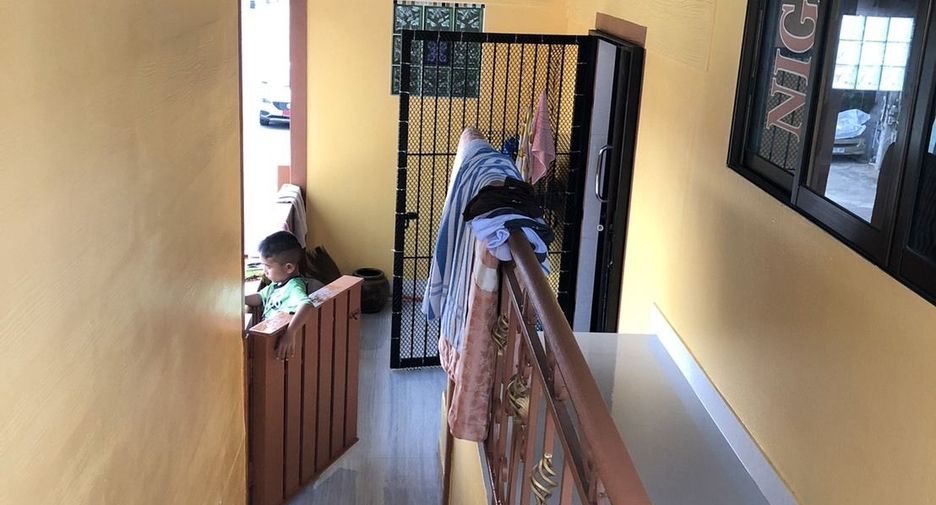 For sale 4 bedrooms house in Bang Lamung, Chonburi