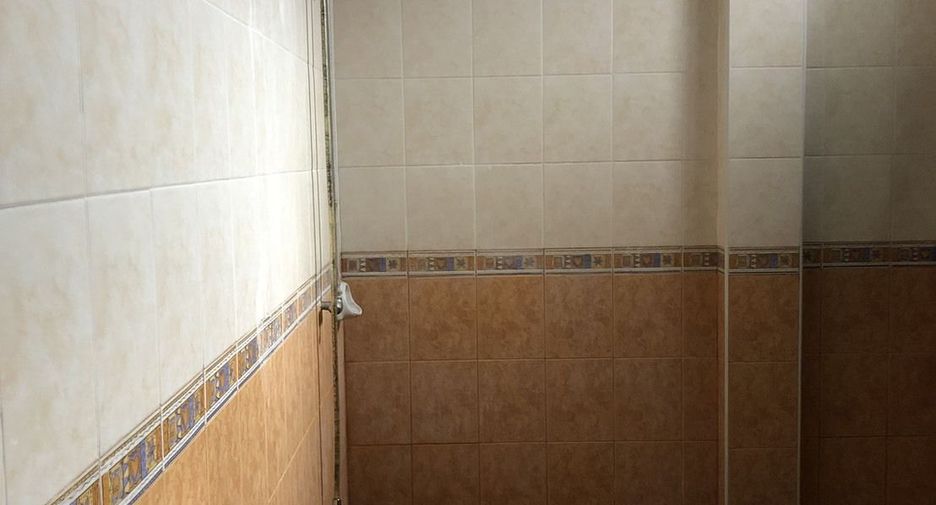 For sale 4 bedrooms house in Bang Lamung, Chonburi