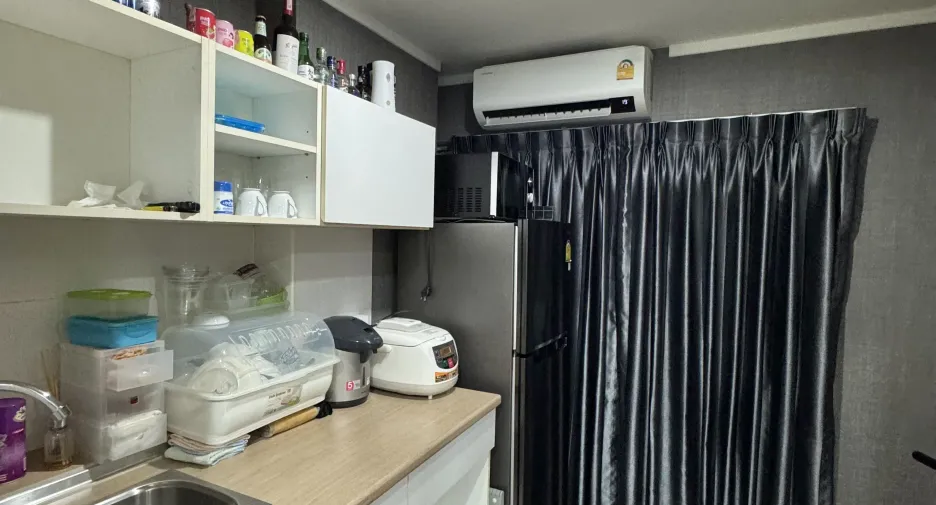 For sale 1 bed condo in Mueang Udon Thani, Udon Thani