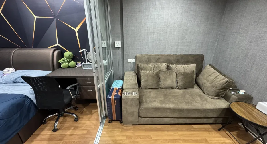 For sale 1 bed condo in Mueang Udon Thani, Udon Thani