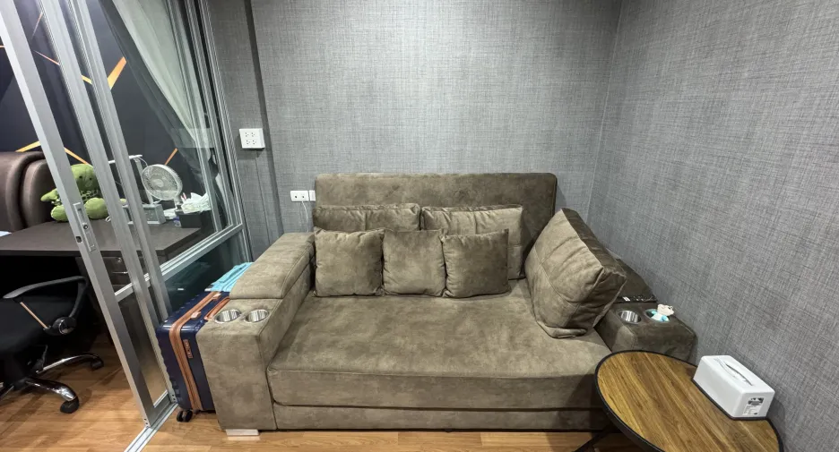 For sale 1 bed condo in Mueang Udon Thani, Udon Thani
