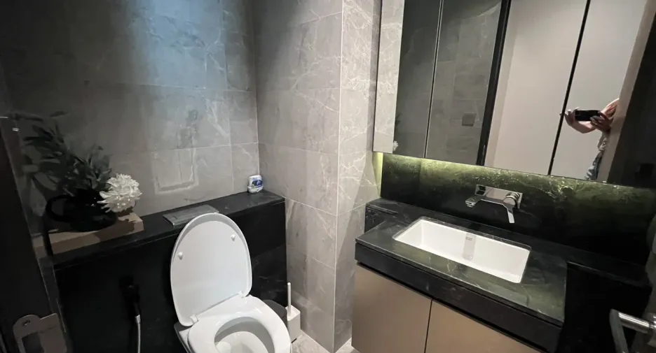 Продажа 2 спальни кондо в Патхум Щан, Бангкок