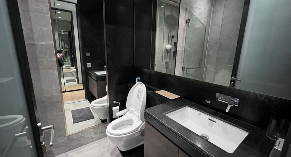 Продажа 2 спальни кондо в Патхум Щан, Бангкок