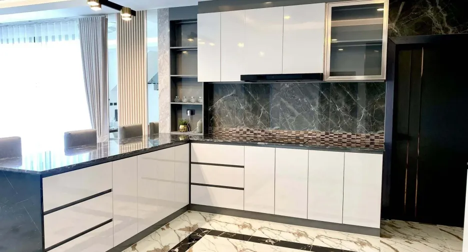 Villa en venta de 5 habitaciones en Bang Lamung, Chonburi