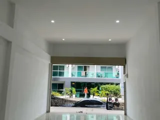 For rent retail Space in Bang Lamung, Chonburi