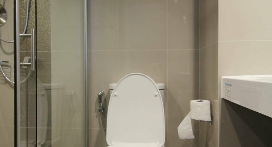 For sale studio condo in Phra Khanong, Bangkok