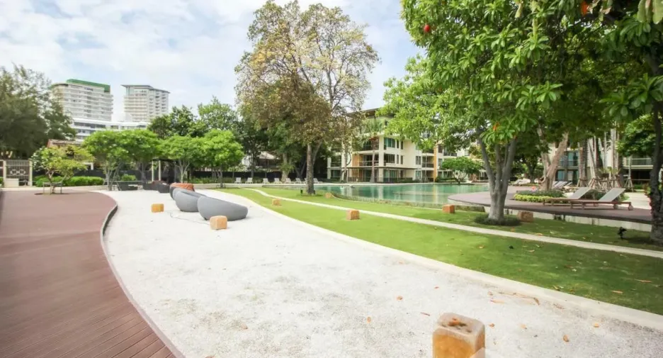 For rent 2 bedrooms condo in Hua Hin, Prachuap Khiri Khan