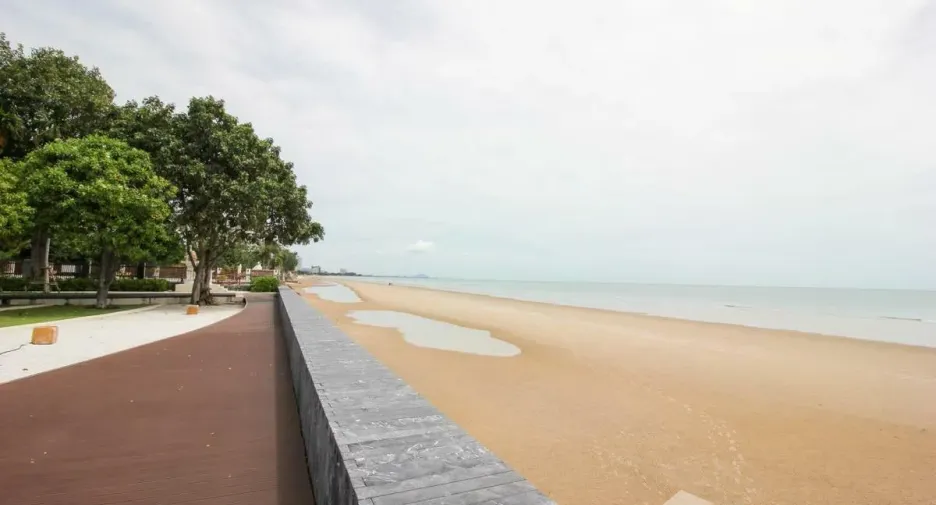 For rent 2 bedrooms condo in Hua Hin, Prachuap Khiri Khan