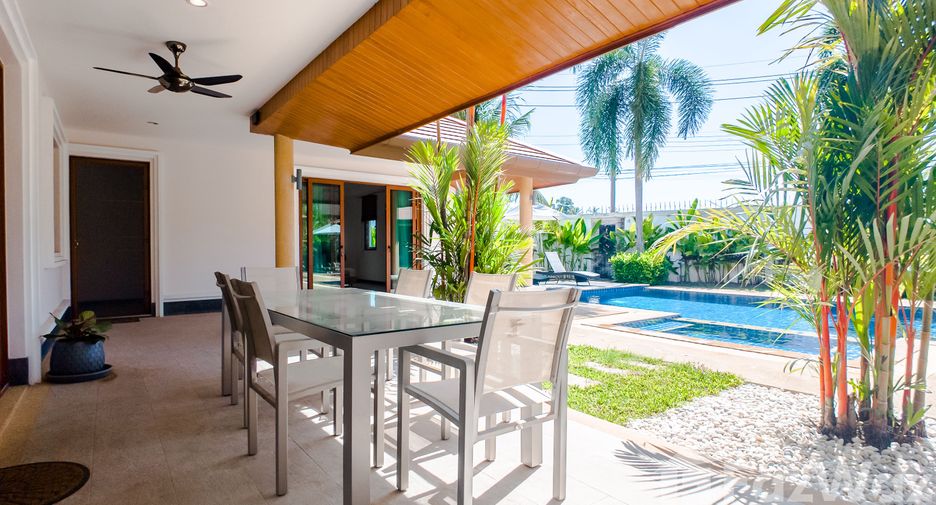 For sale and for rent 4 bedrooms villa in Thalang, Phuket