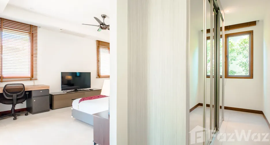 For sale and for rent 4 bedrooms villa in Thalang, Phuket