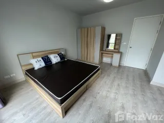 Casa adosada en alquiler de 2 habitaciones en Phutthamonthon, Nakhon Pathom