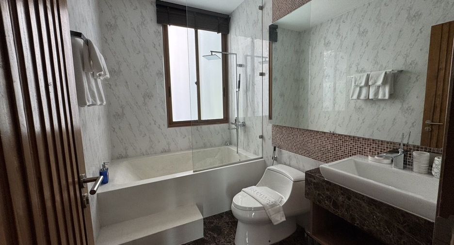 For rent 3 bedrooms villa in Hua Hin, Prachuap Khiri Khan