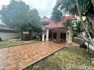 For sale and for rent 4 bedrooms house in Mueang Phuket, Phuket