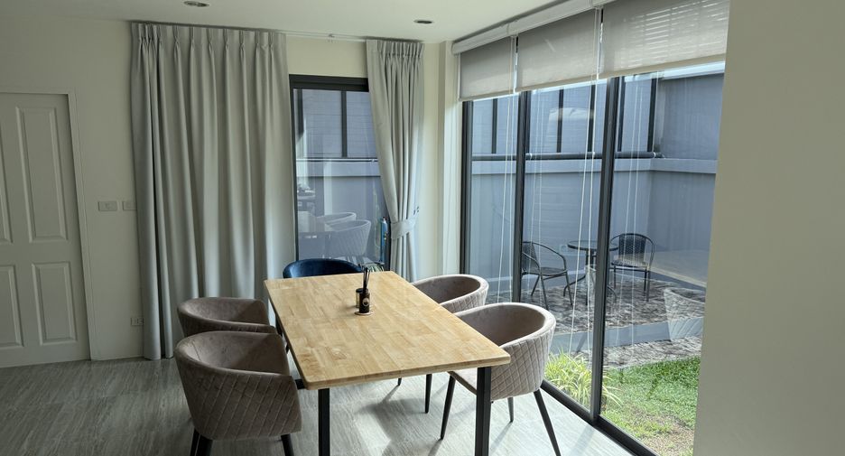 For sale and for rent 2 bedrooms townhouse in Thalang, Phuket