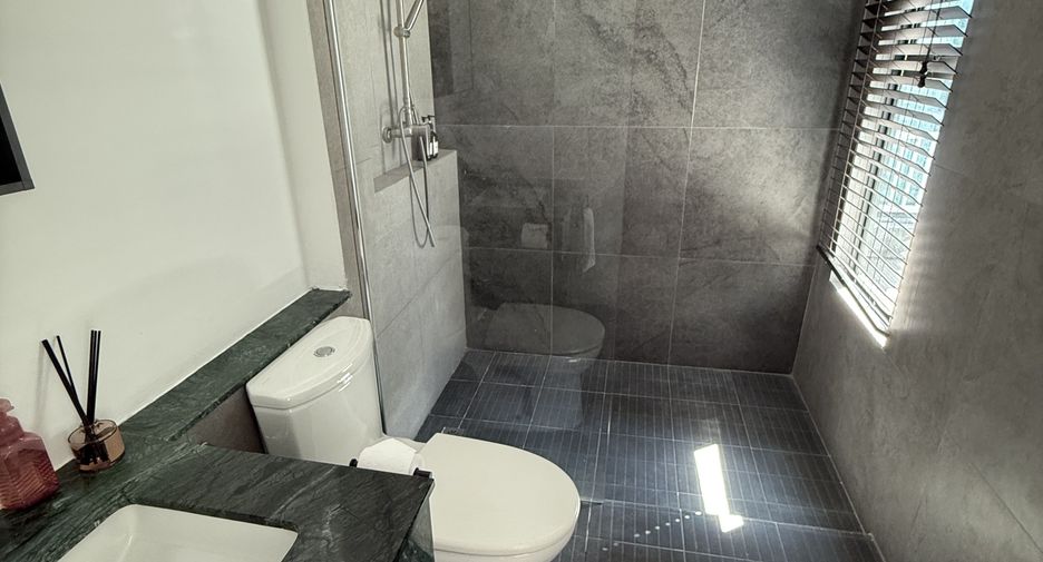 For sale and for rent 2 bedrooms townhouse in Thalang, Phuket