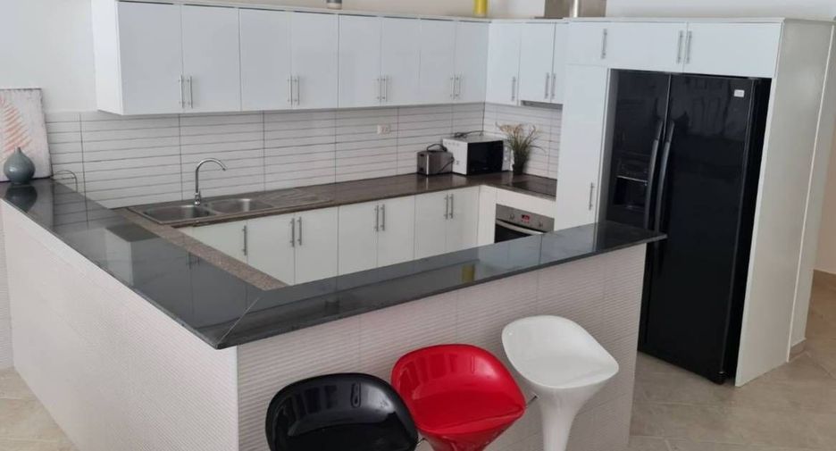 For sale and for rent 12 bedrooms villa in Bang Lamung, Chonburi