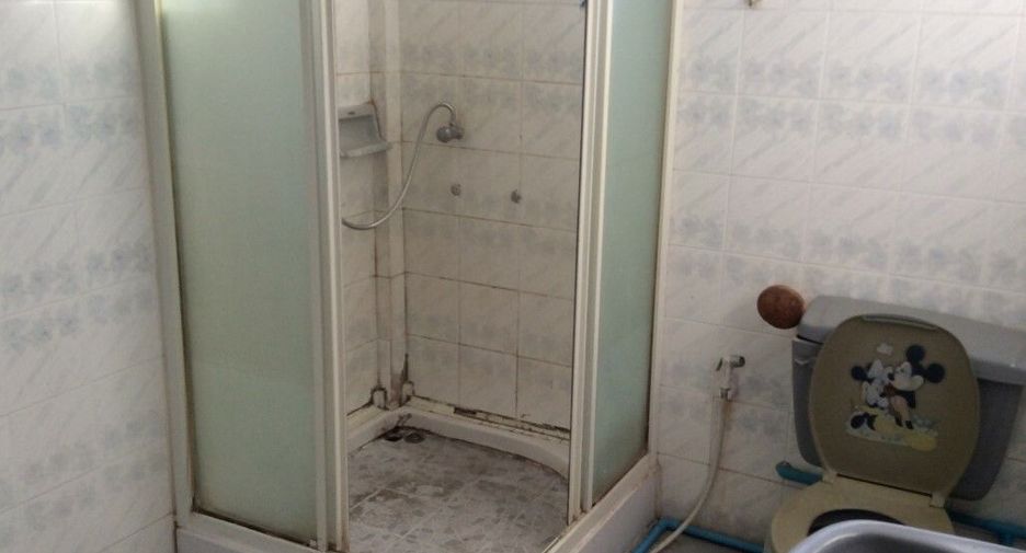 Haus zum Kauf mit 3 Zimmer in Bang Lamung, Chonburi