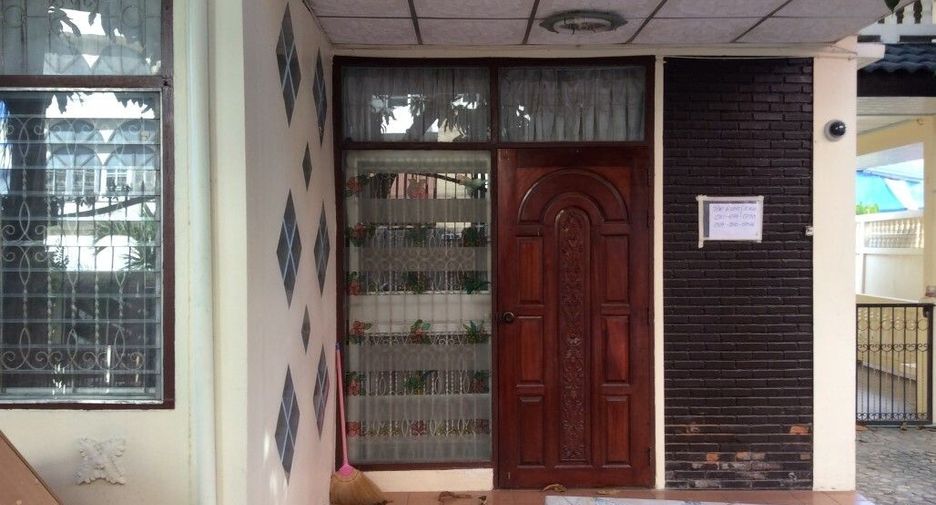 Haus zum Kauf mit 3 Zimmer in Bang Lamung, Chonburi