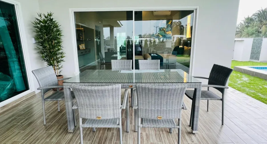 Villa zum Kauf mit 5 Zimmer in Hua Hin, Prachuap Khiri Khan