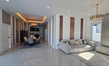 Villa en venta de 3 habitaciones en Bang Lamung, Chonburi