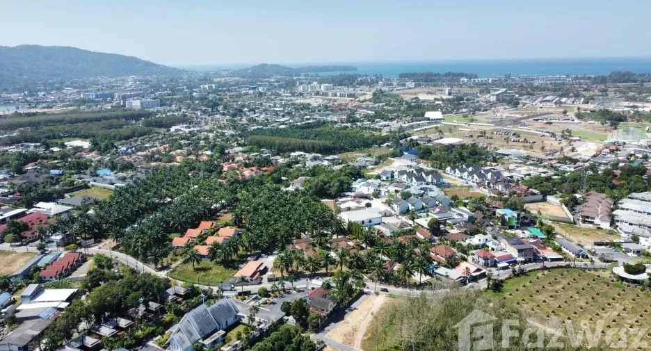 Villa zum Kauf mit 4 Zimmer in Thalang, Phuket