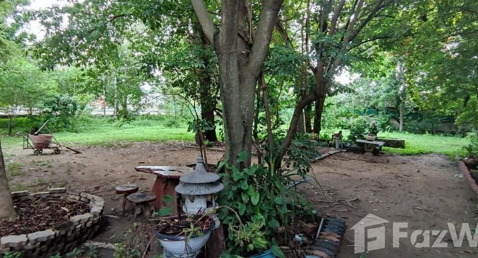 For sale 5 bedrooms house in Bangkok Noi, Bangkok