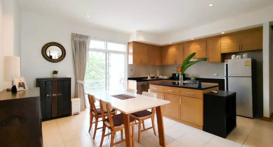 Condo en alquiler de 2 habitaciones en Cha Am, Phetchaburi