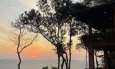 Villa zum Kauf mit 6 Zimmer in Mueang Phuket, Phuket