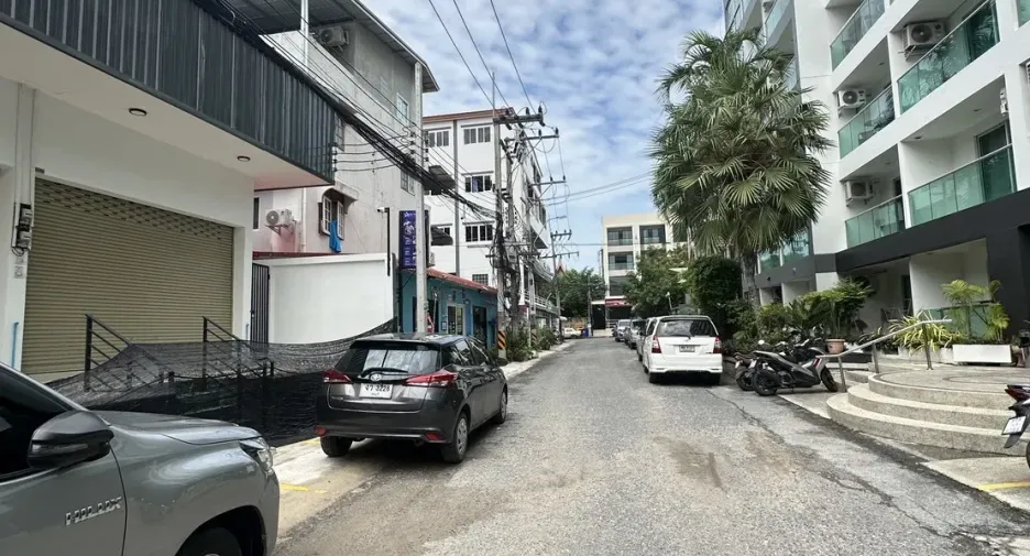 For rent retail Space in Bang Lamung, Chonburi