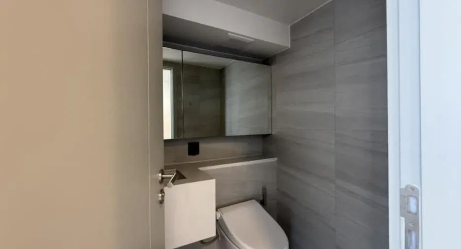 For sale 3 bedrooms condo in Bang Rak, Bangkok