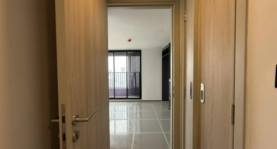 For sale 3 bedrooms condo in Bang Rak, Bangkok