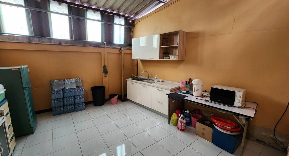 Haus zum Kauf und zur Miete mit 7 Zimmer in Mueang Samut Sakhon, Samut Sakhon