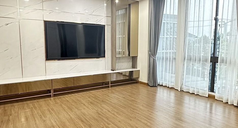 For sale and for rent 4 bedrooms house in Suan Luang, Bangkok