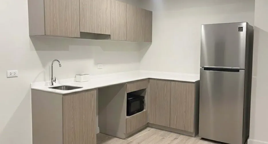 À vendre et à louer 2 chambres condo à Phra Pradaeng, Samut Prakan