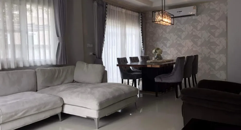 For rent 4 bedrooms house in Thalang, Phuket