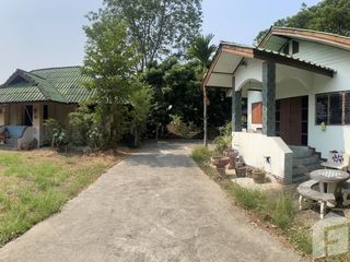 出售 土地 在 Saraphi, Chiang Mai