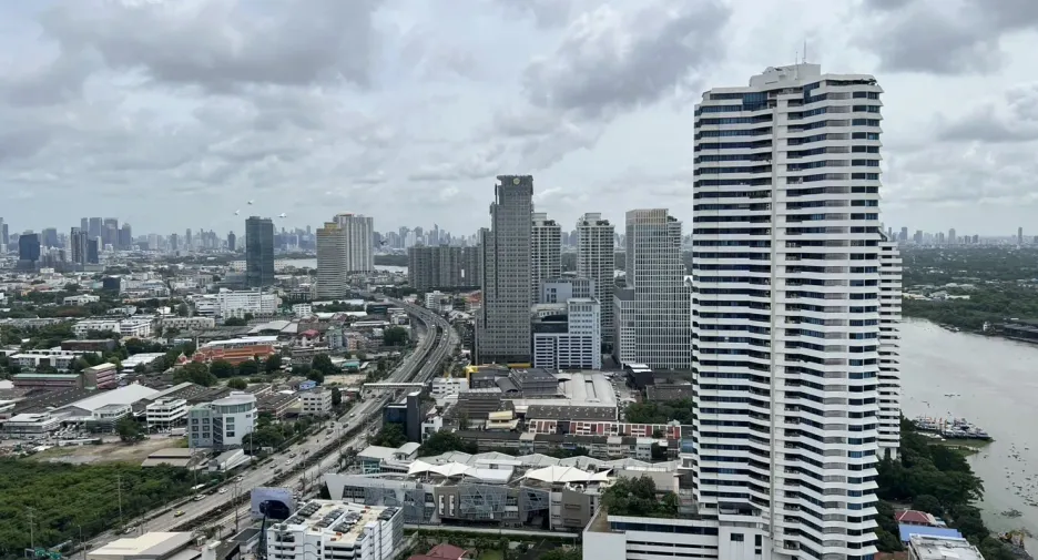 Wohnung zum Kauf mit 3 Zimmer in Yan Nawa, Bangkok