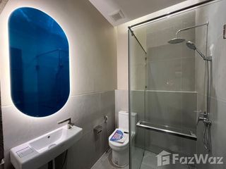 Reihenhaus zum Kauf und zur Miete mit 3 Zimmer in Phra Khanong, Bangkok