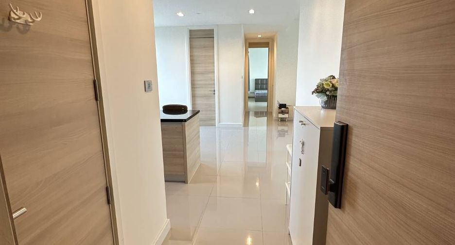 Condo en alquiler de 2 habitaciones en Bang Lamung, Chonburi