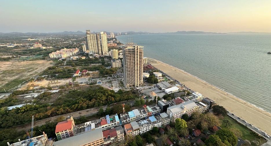 Condo en alquiler de 2 habitaciones en Bang Lamung, Chonburi