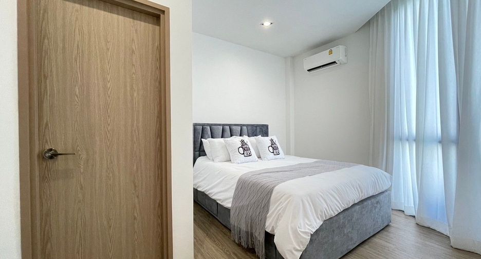 For sale 3 bedrooms townhouse in Wang Thonglang, Bangkok