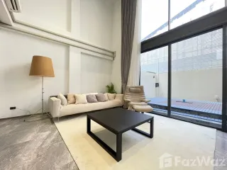 出售 3 卧室 联排别墅 在 Wang Thong Lang, 曼谷