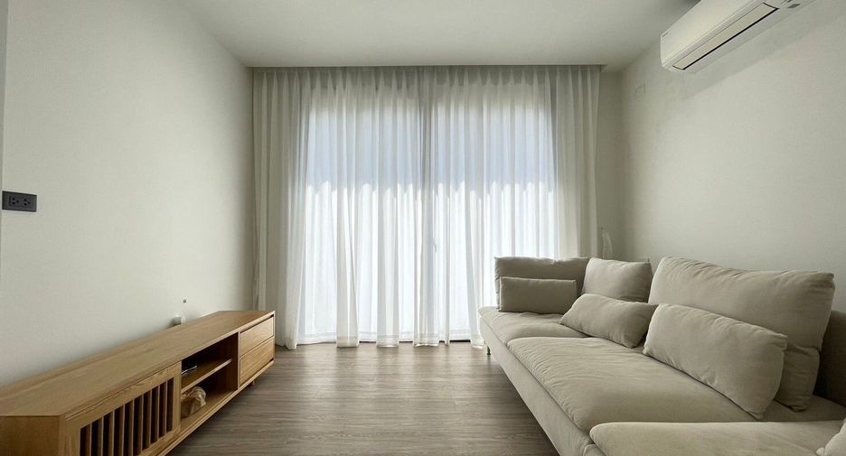 For sale 3 bedrooms townhouse in Wang Thonglang, Bangkok