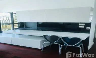 For sale 2 ベッドルーム condo in Pathum Wan, Bangkok