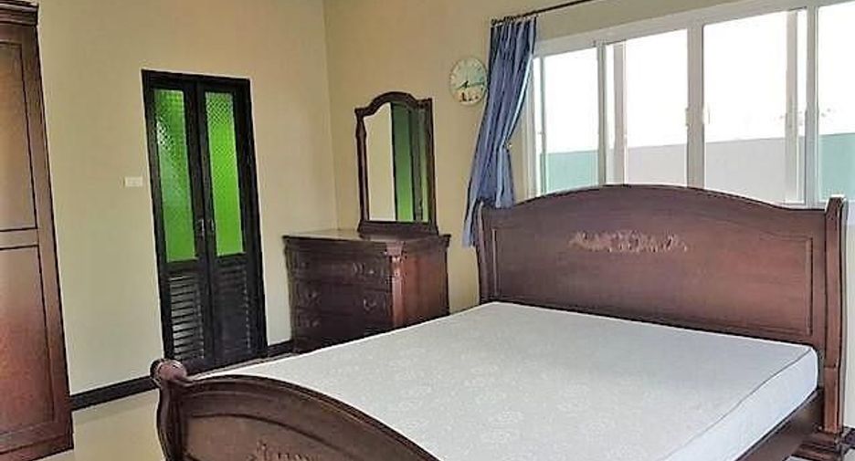 For sale 3 bedrooms villa in Hua Hin, Prachuap Khiri Khan