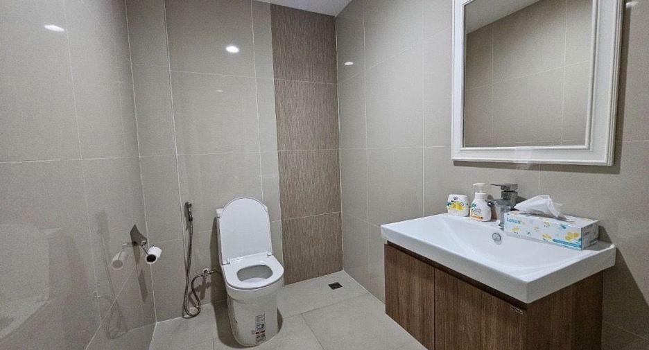 Casa adosada en venta de 2 habitaciones en Bueng Kum, Bangkok
