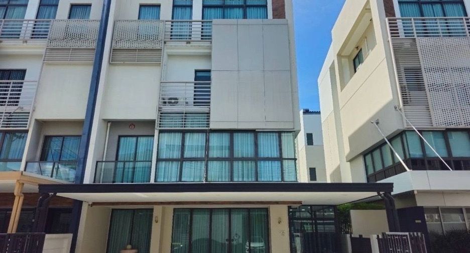 Casa adosada en venta de 2 habitaciones en Bueng Kum, Bangkok