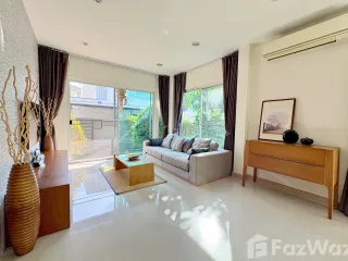 À vendre 3 chambres maison à Si Racha, Chonburi