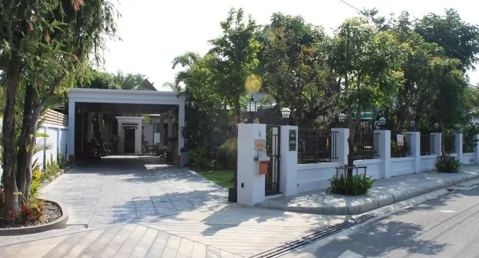 À vendre 5 chambres villa à Hua Hin, Prachuap Khiri Khan