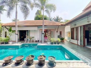 Villa zum Kauf mit 5 Zimmer in Hua Hin, Prachuap Khiri Khan